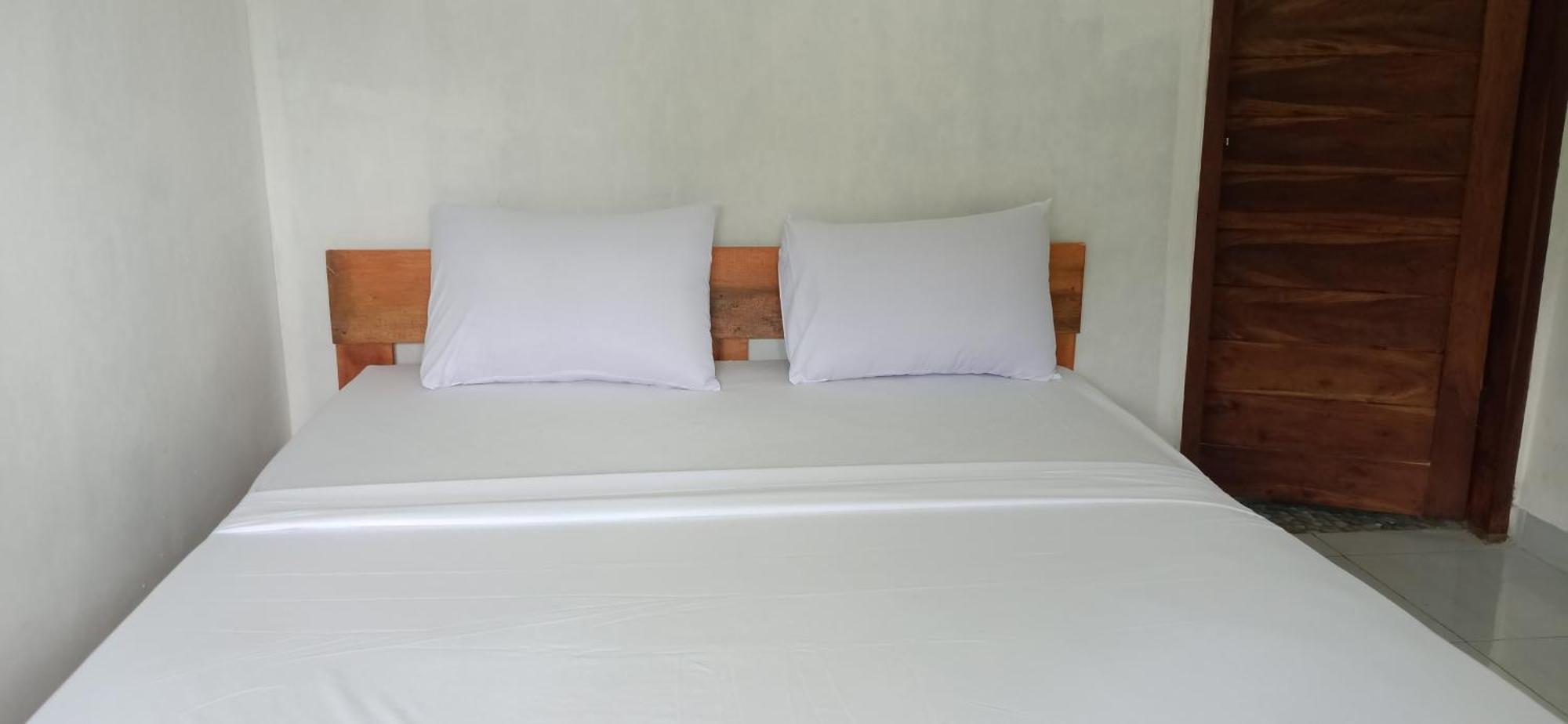 Bayan Exotic Homestay セナル エクステリア 写真