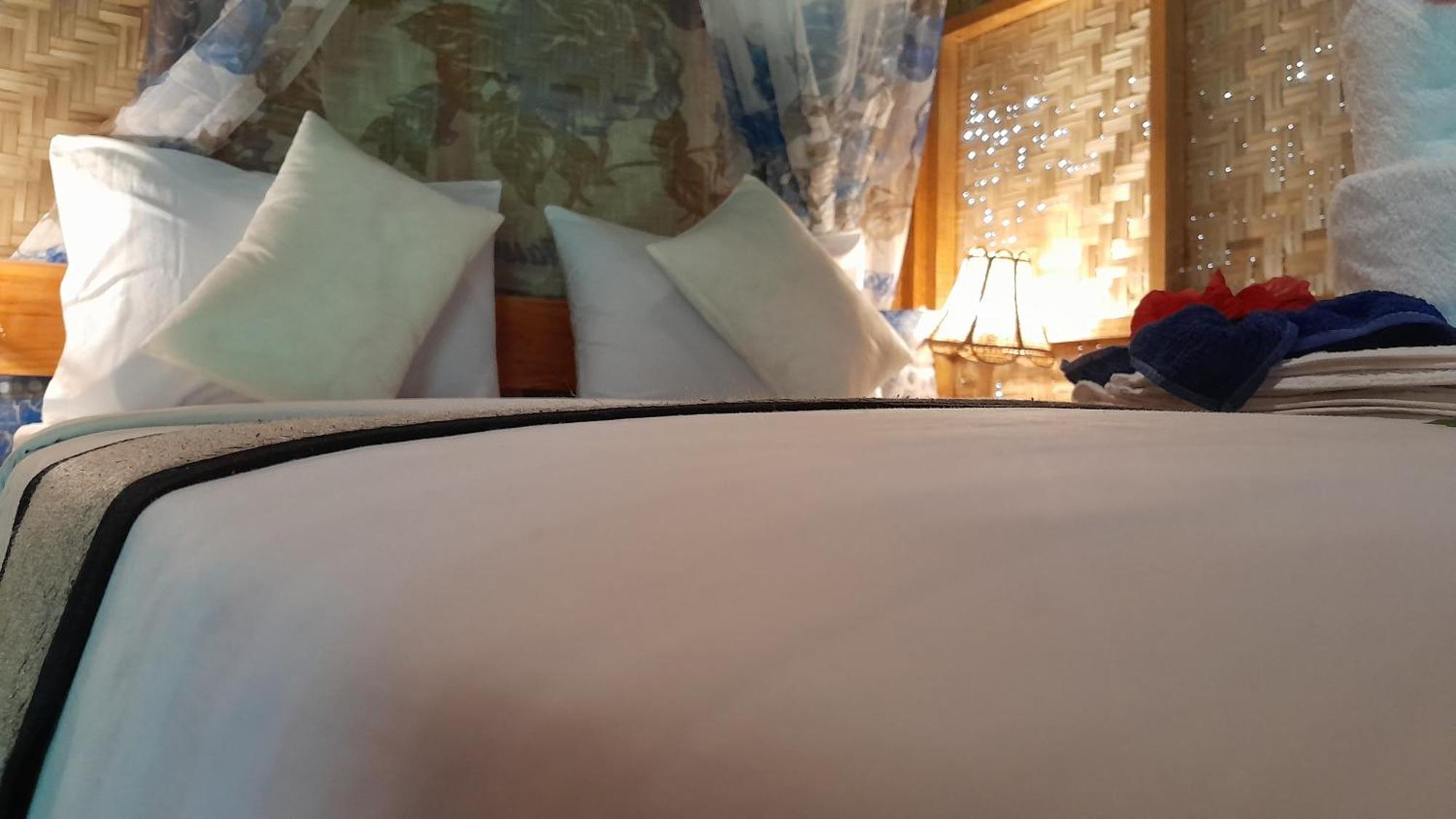 Bayan Exotic Homestay セナル エクステリア 写真